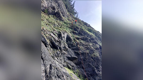 Man Falls 300 Feet To His Death While Hiking With His Wife