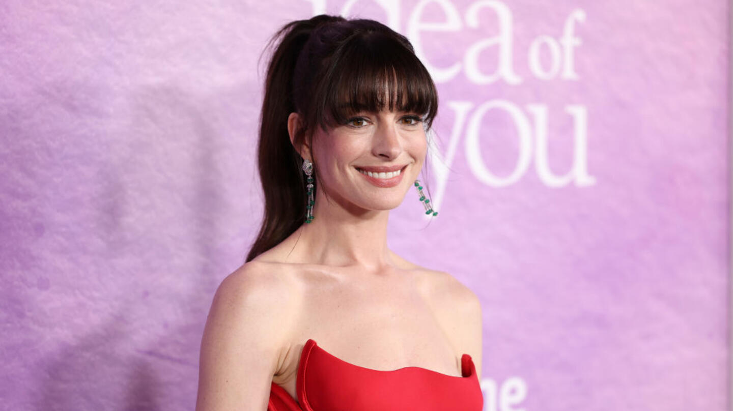 Anne Hathaway Shares Refreshing Perspective On Aging: 'We Don't Know' 