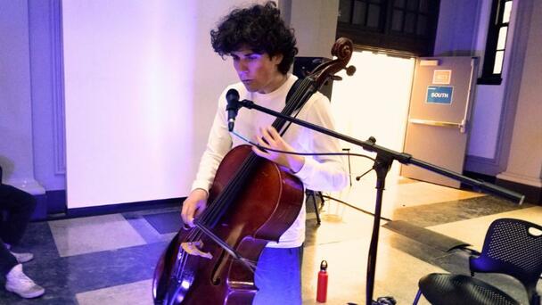 Berklee Cellist Completes Endurance Performance 