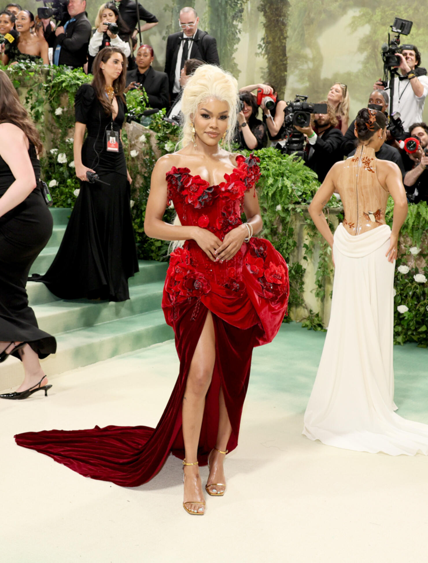 The 2024 Met Gala Celebrating "Sleeping Beauties: Reawakening Fashion" - Arrivals