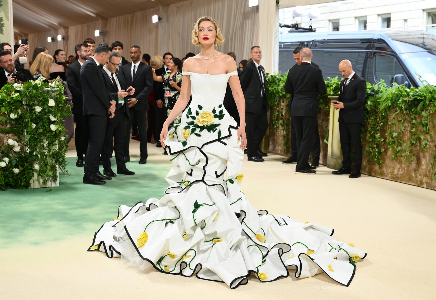 US-ENTERTAINMENT-FASHION-METGALA-CELEBRITY-MUSEUM