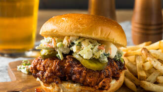 Texas Restaurant Serves The 'Best Chicken Sandwich' In The Entire State