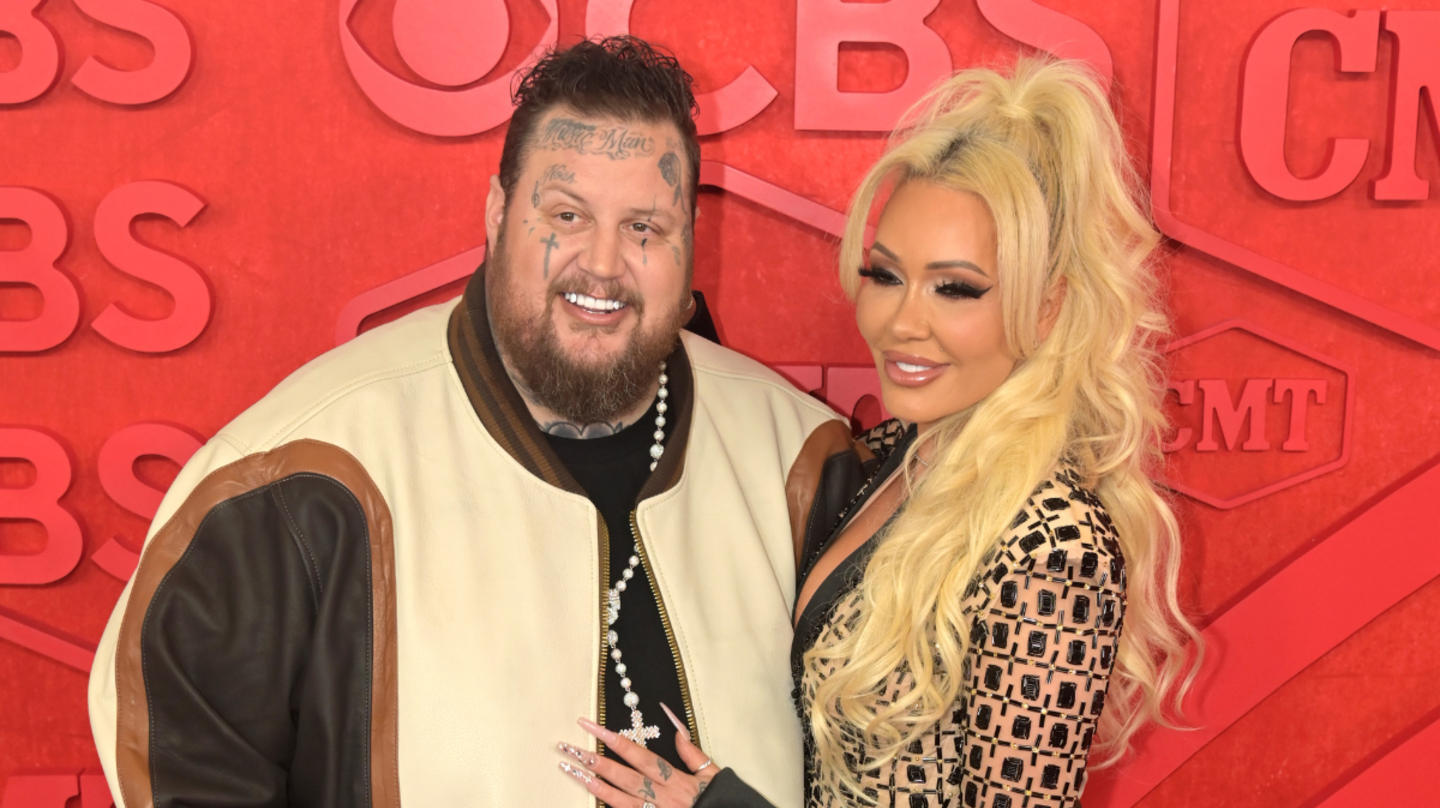 Jelly Roll's Wife Bunnie Xo Mourns Loss Of Her Father In Heartfelt Tribute