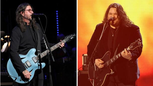 Watch Dave Grohl And Wolfgang Van Halen Prank Foo Fighters Fans