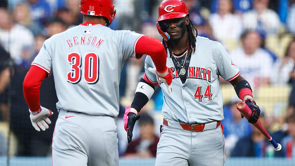 The Elly and Martinez show leads Reds past Dodgers 