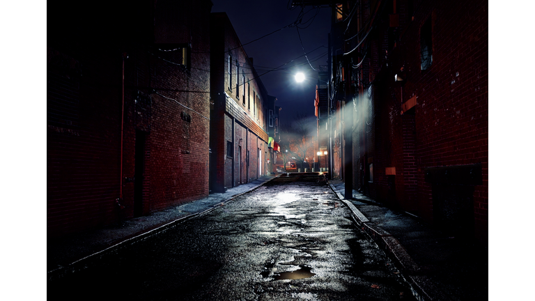 Dark Gritty Alleyway