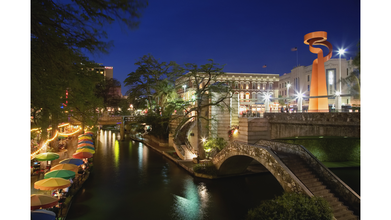 USA, Texas, San Antonio, San Antonio River and River Walk at dusk