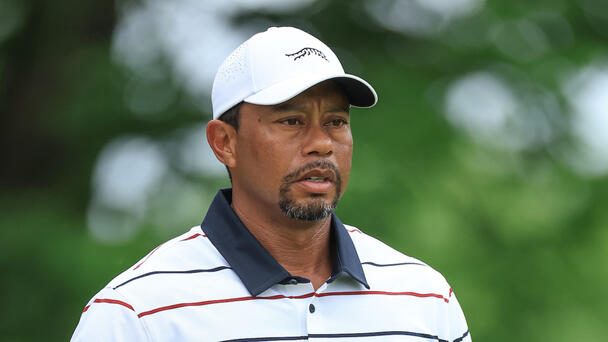 Fans Concerned About Tiger Woods After Viral Video