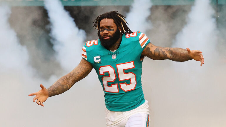 Dallas Cowboys v Miami Dolphins