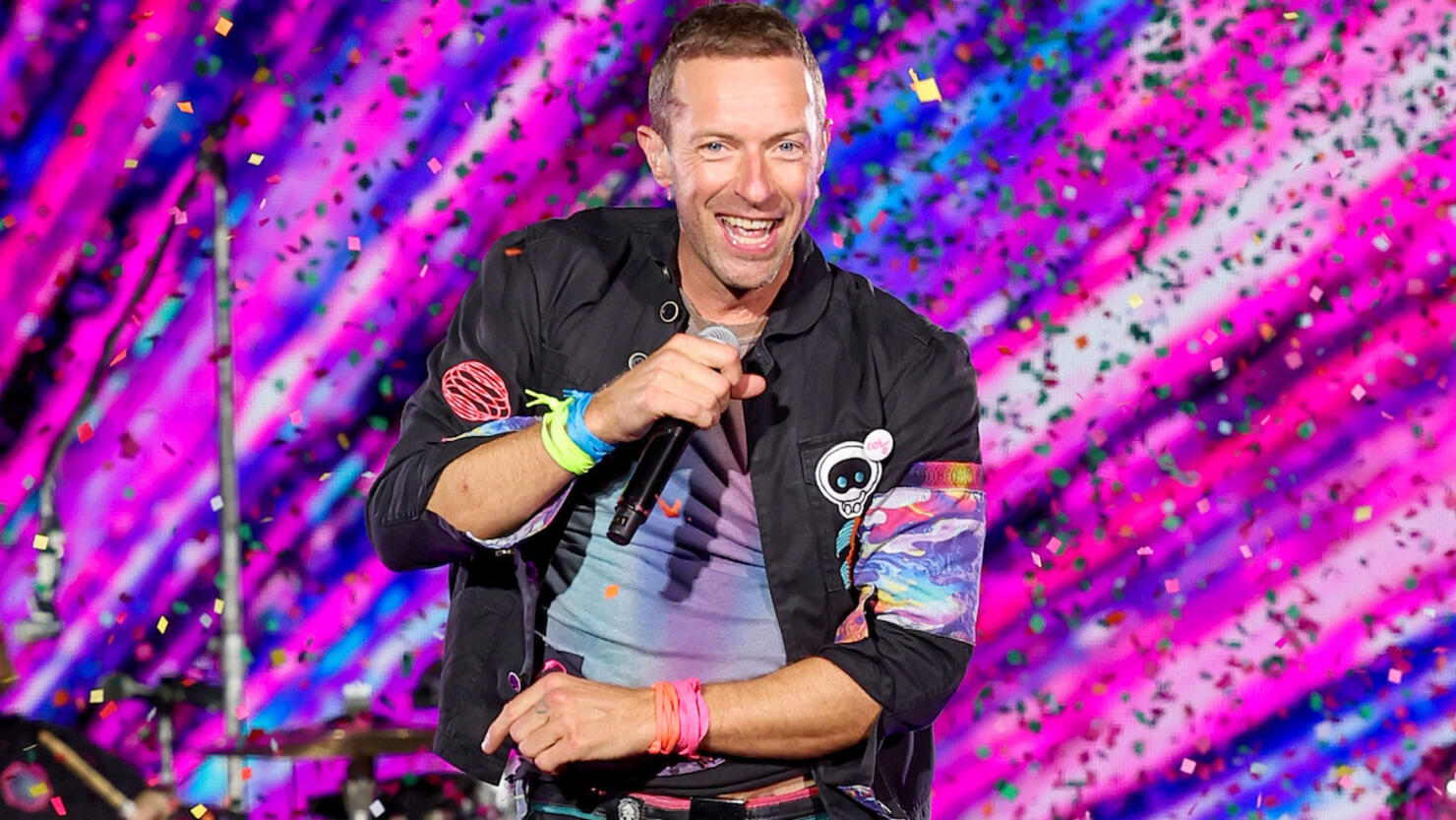 Coldplay Performs At Rose Bowl Stadium