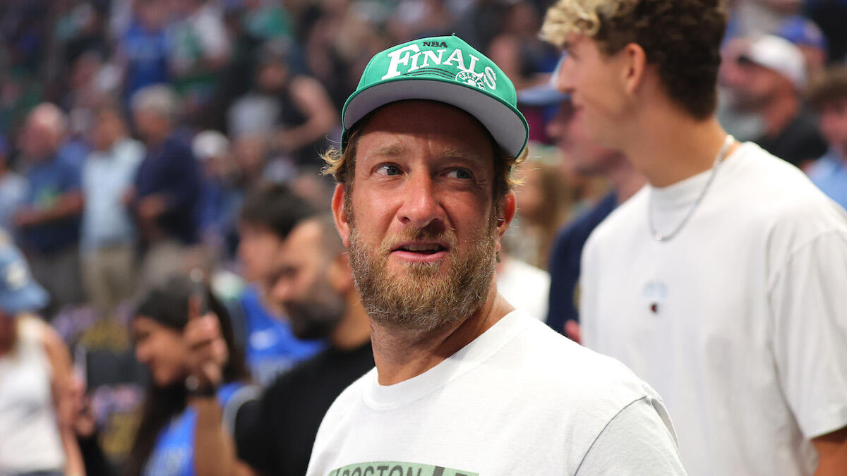 Barstool Sports Founder Dave Portnoy Rescued By Coast Guard | Talk 650 KSTE