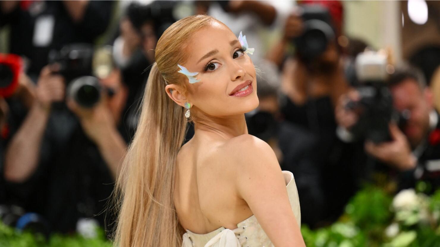 Ariana Grande Shares Adorable Childhood Video To Celebrate 31st Birthday |  iHeart