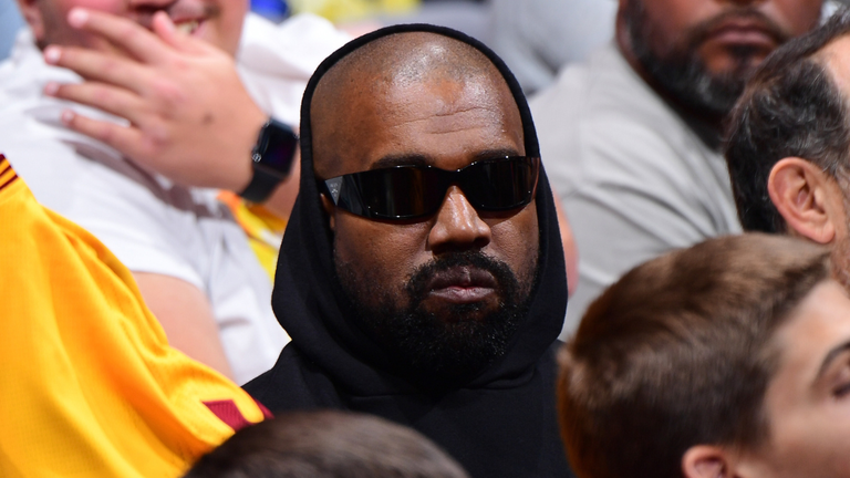 Ye