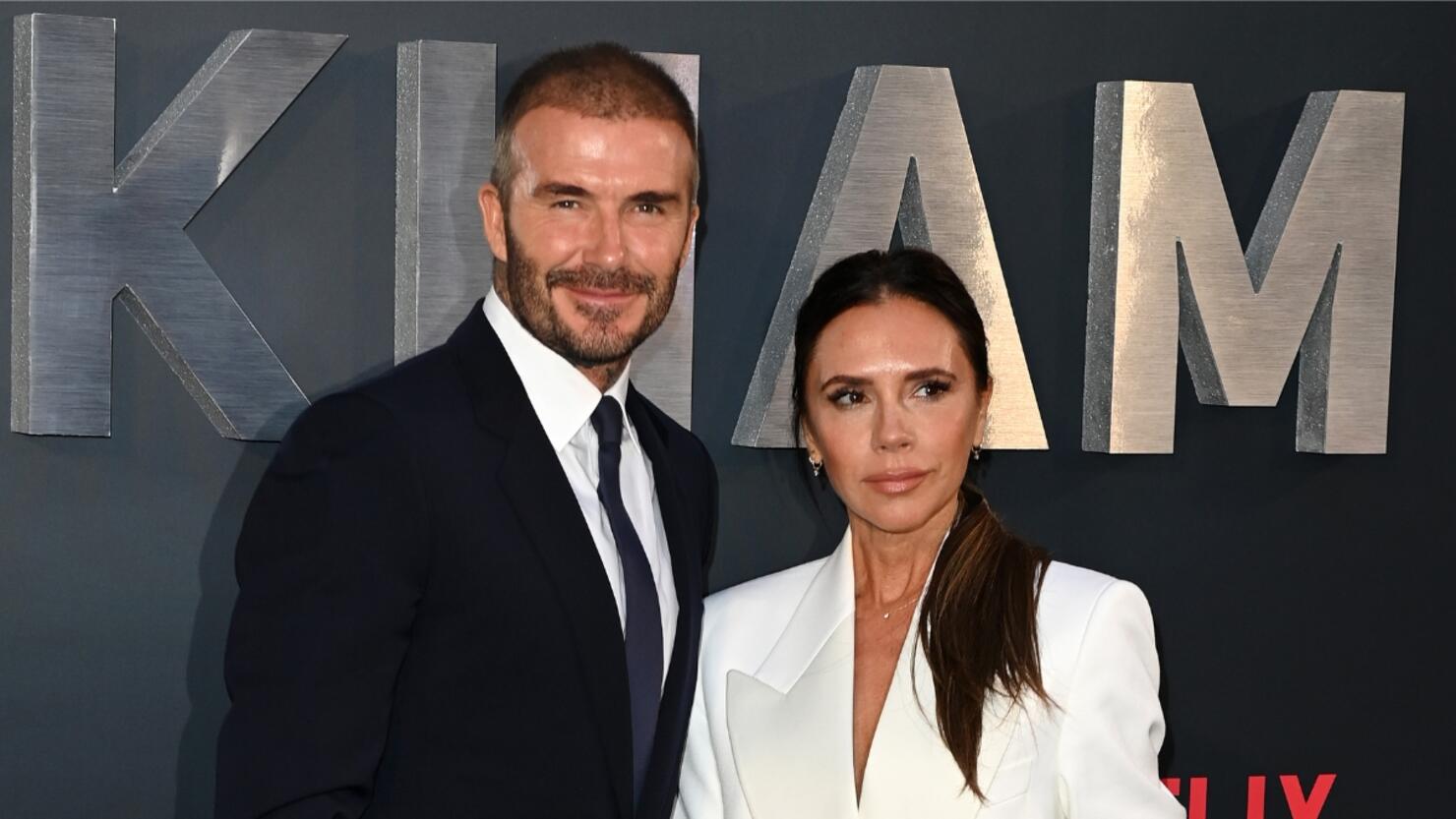 Victoria & David Beckham Model Iconic Wedding Outfits On 25th ...