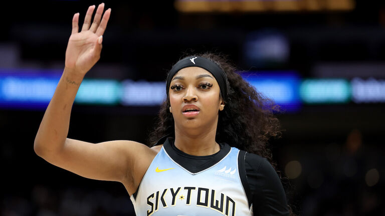 Chicago Sky v Seattle Storm