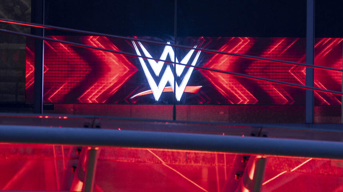 Top WWE personality announces surprise departure