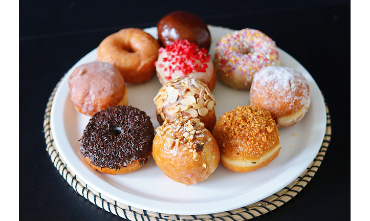 Homemade Krispy Kreme Style Doughnuts