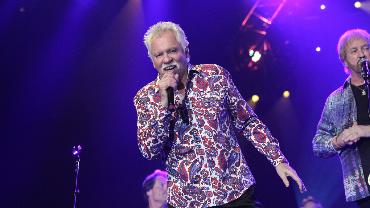 Joe Bonsall's Loss Mourned In Tributes 'My Heart Is Heavy' 94.7 WDSD