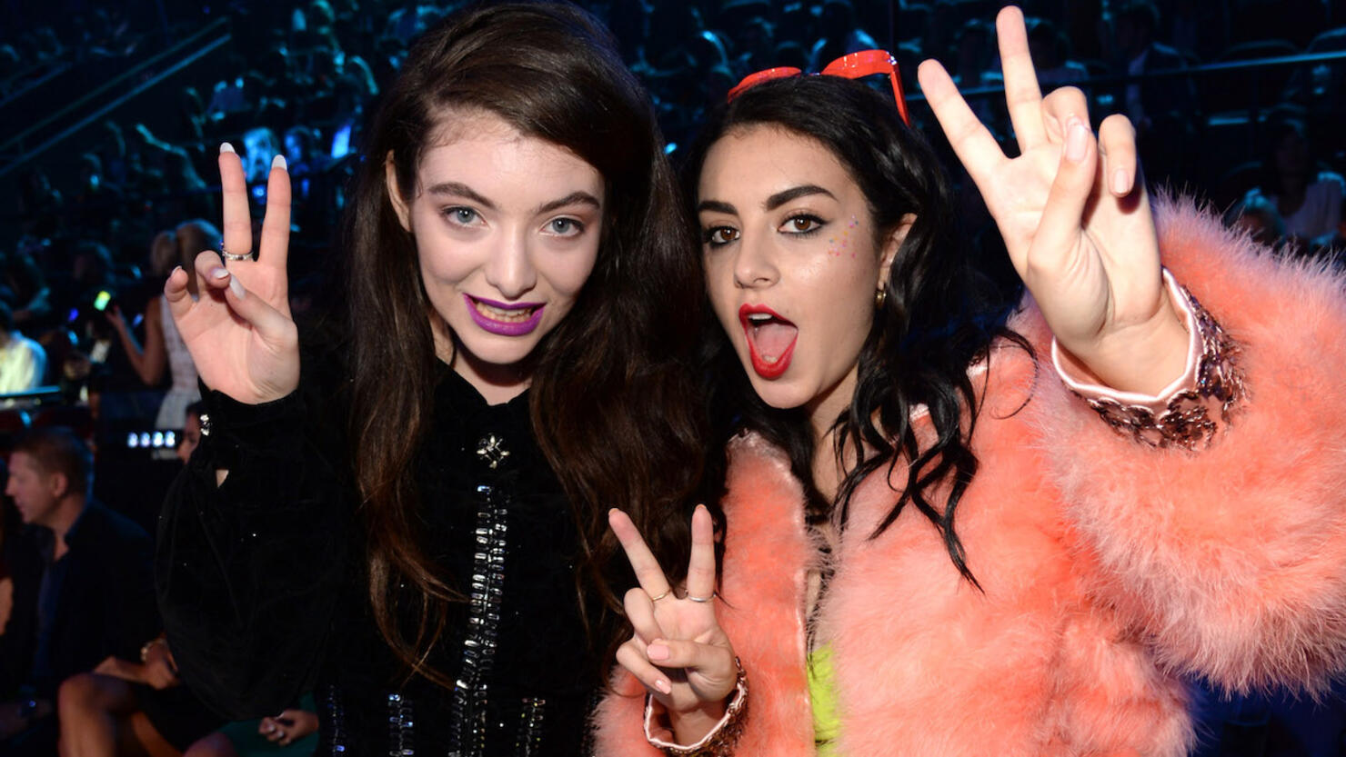 2014 MTV Video Music Awards - Backstage & Audience
