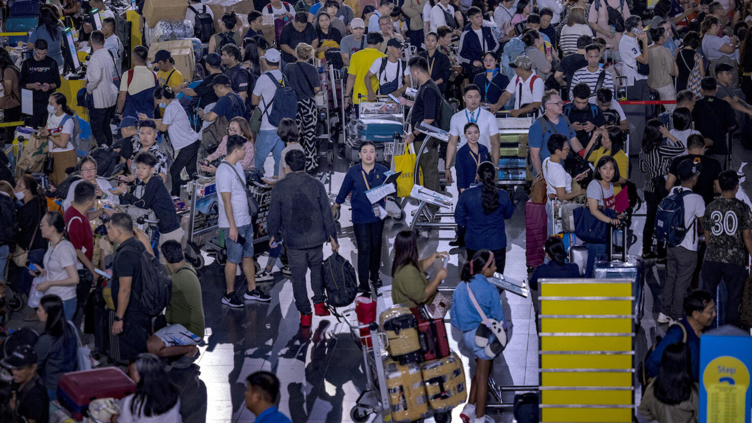 Global IT Outage Affects Airlines, Banks And Retailers