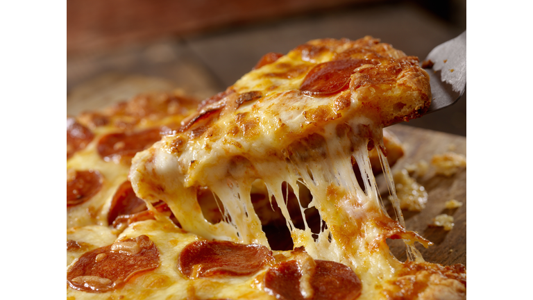 Cheesy Pepperoni Pizza