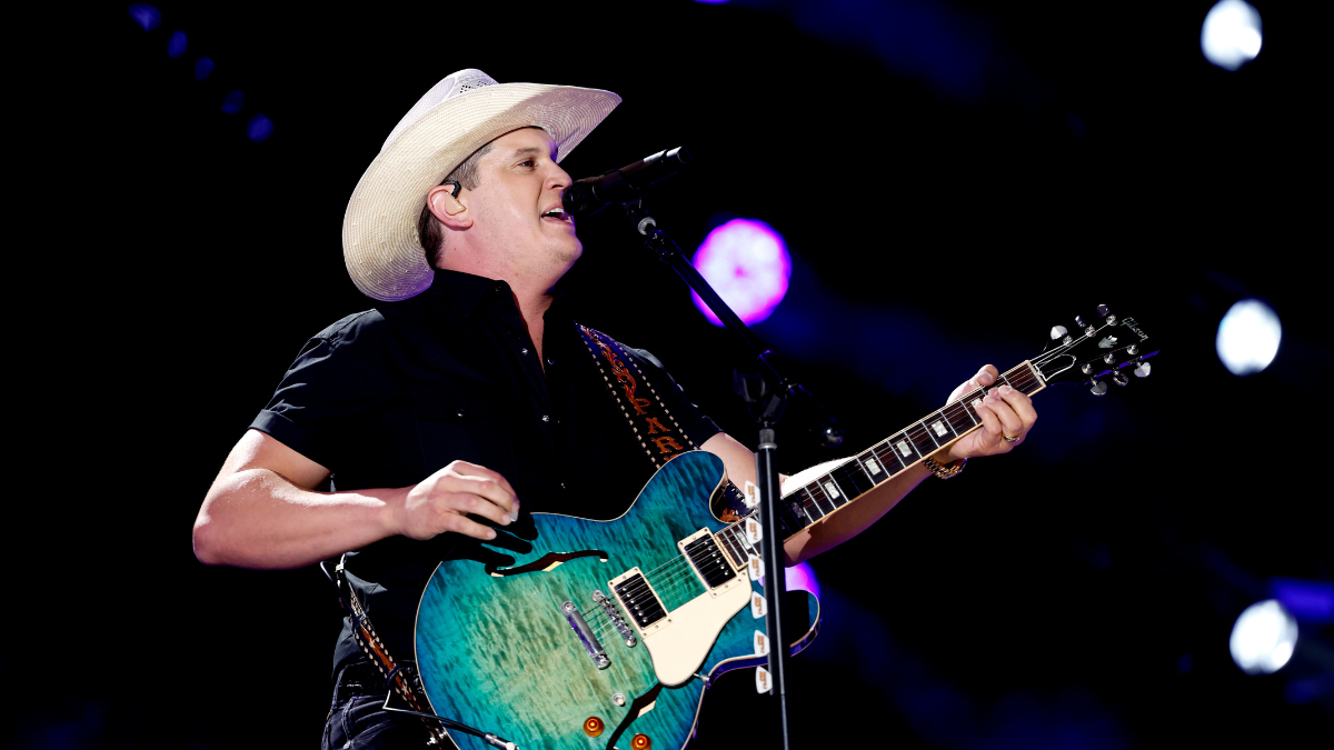 Jon Pardi Opens Up About His Perspective On Life After Welcoming Baby ...