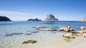 Watch: Fast-Moving UFO Filmed by Tourists in Ibiza