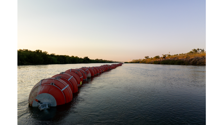 Court Allows Texas Border Buoys Temporary Stay