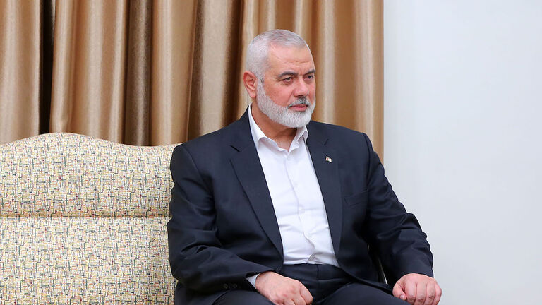 Hamas Political Leader Visits Tehran
