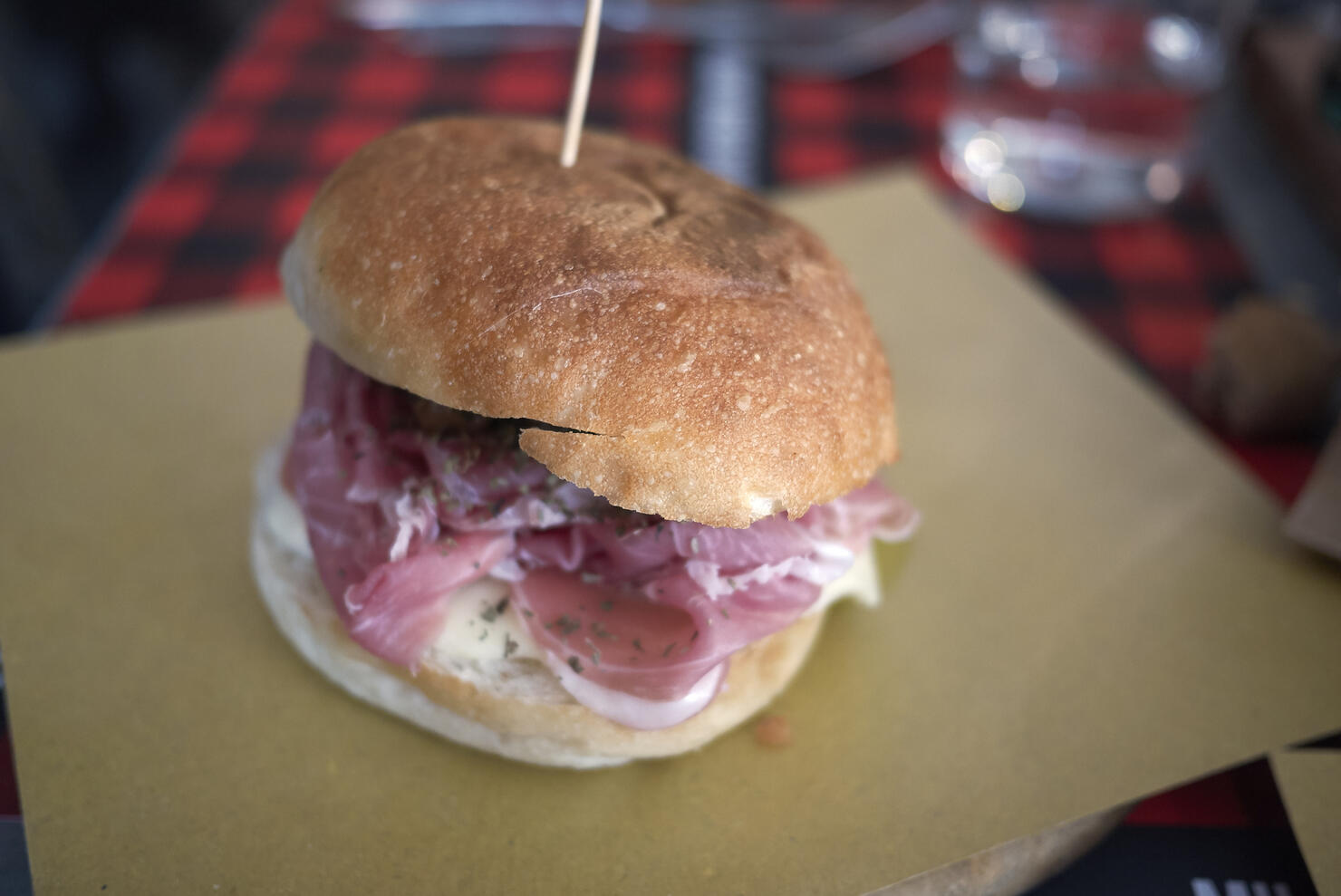 sandwich with parma ham