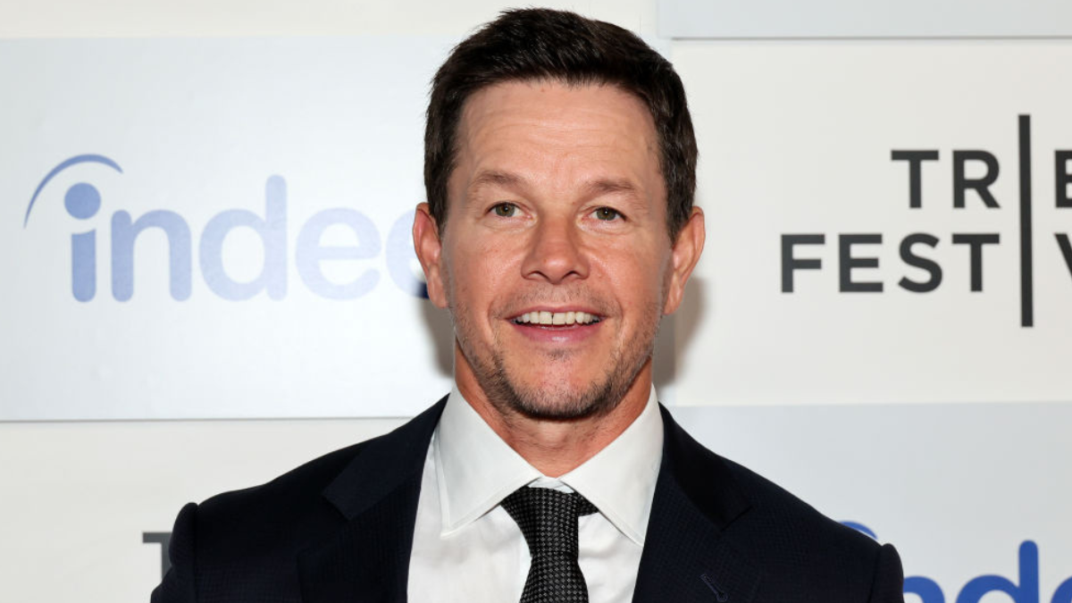 PHOTOS: Mark Wahlberg makes a ‘rare’ red carpet appearance with wife and kids