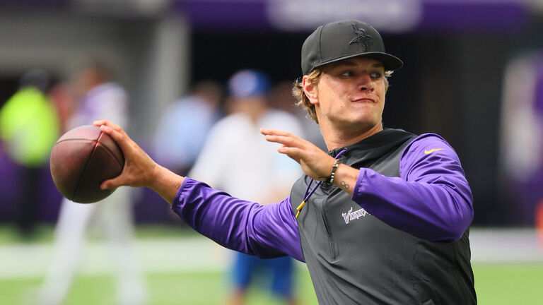Las Vegas Raiders v Minnesota Vikings