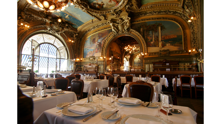 Restaurant Le Train Bleu in Gare de Lyon