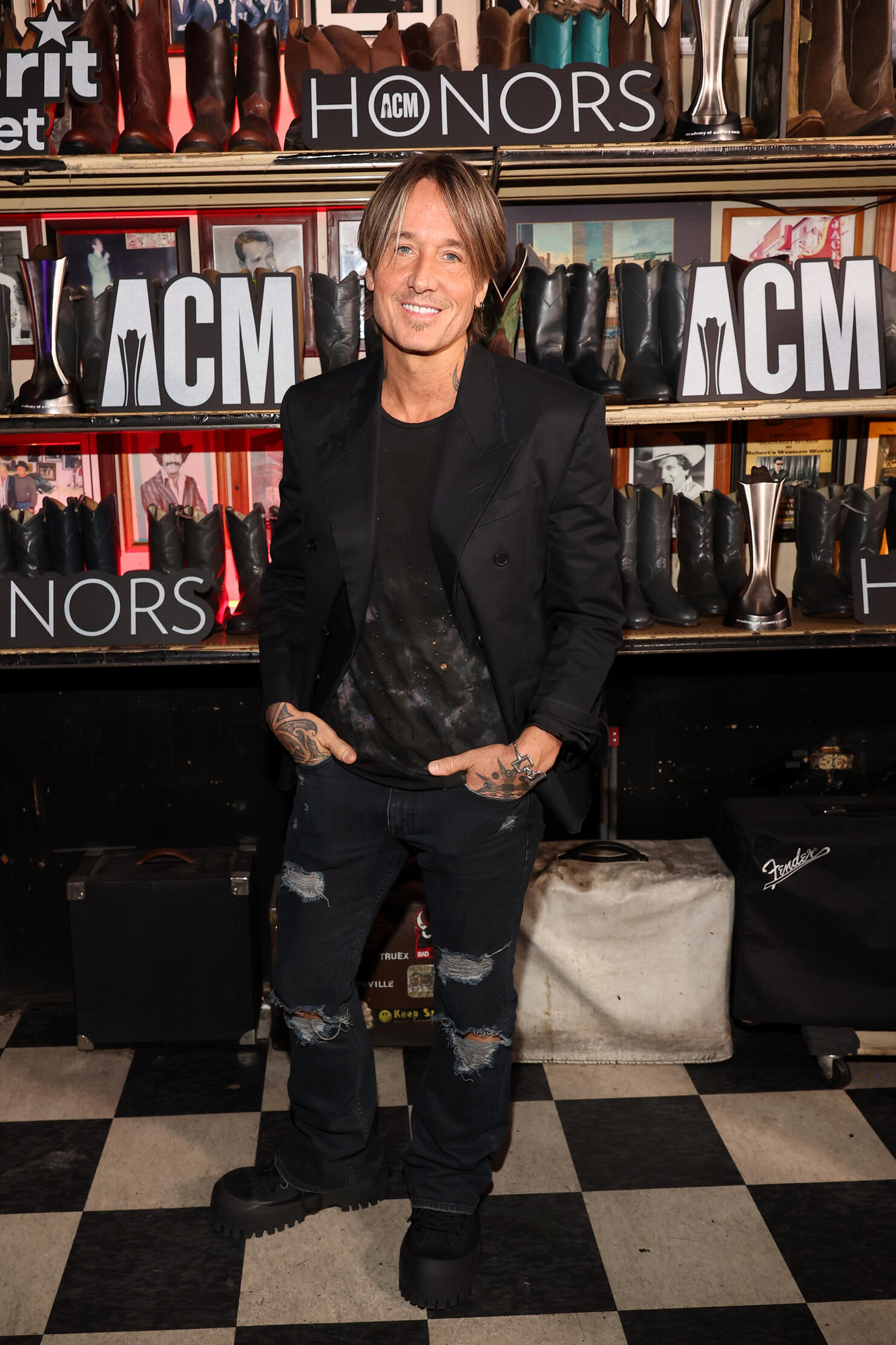 17th Academy Of Country Music Honors – Red Carpet