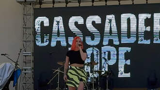 Cassadee Pope Live at Respectables Street in Her Hometown of Palm Beach