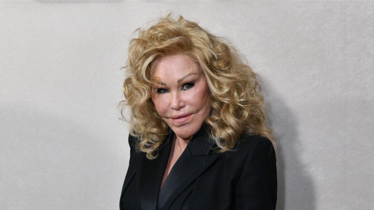 'Catwoman' Jocelyn Wildenstein Looks Unrecognizable In Throwback Photo ...