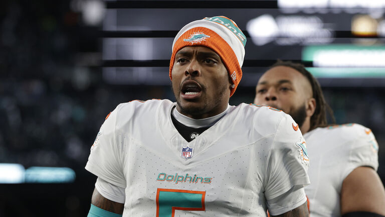 Miami Dolphins v New York Jets