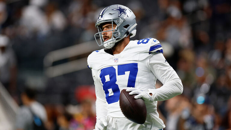 Dallas Cowboys v Las Vegas Raiders