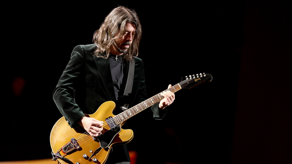 Dave Grohl Reveals He Welcomed Baby 'Born Outside Of My Marriage ...