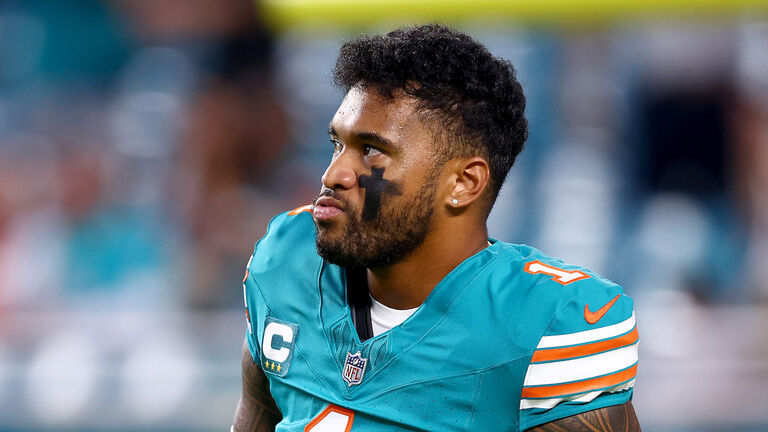 Buffalo Bills v Miami Dolphins