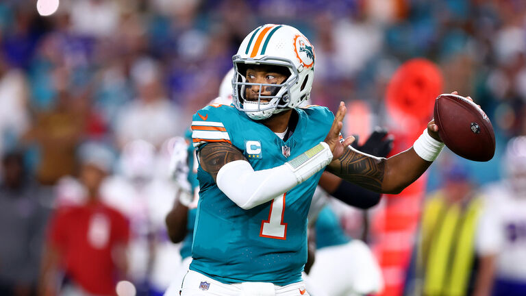 Buffalo Bills v Miami Dolphins