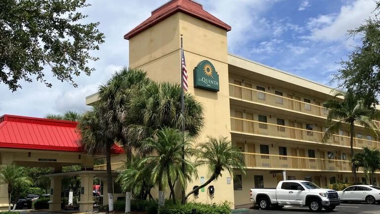 La Quinta Inn Could Become Homeless Shelter