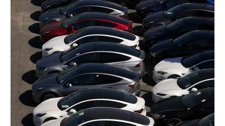 Tesla Issues Recall For Over 100,000 Vehicles Over Seat Belt Warning System