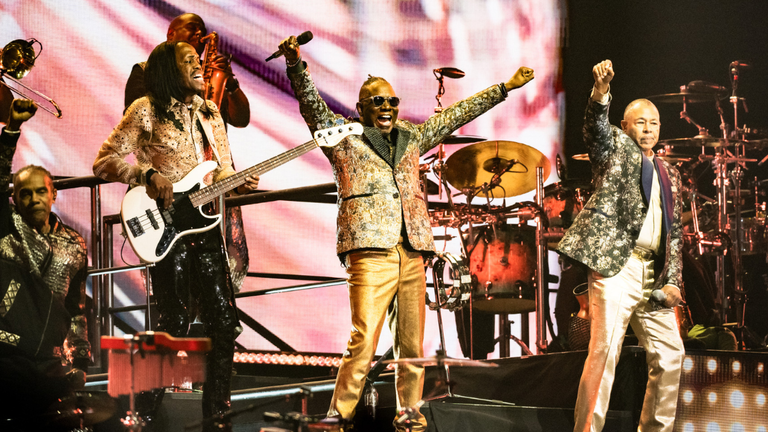 Earth, Wind & Fire