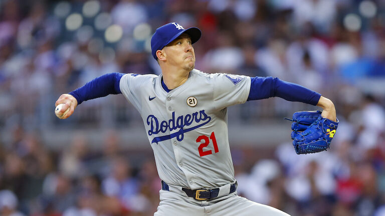 Los Angeles Dodgers v Atlanta Braves