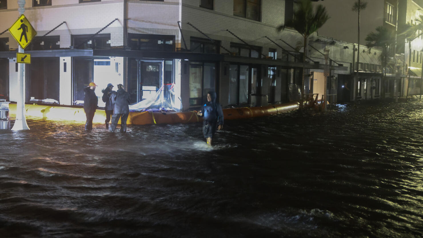 FORT MYERS: Florida Residents Prepare For Hurricane Milton