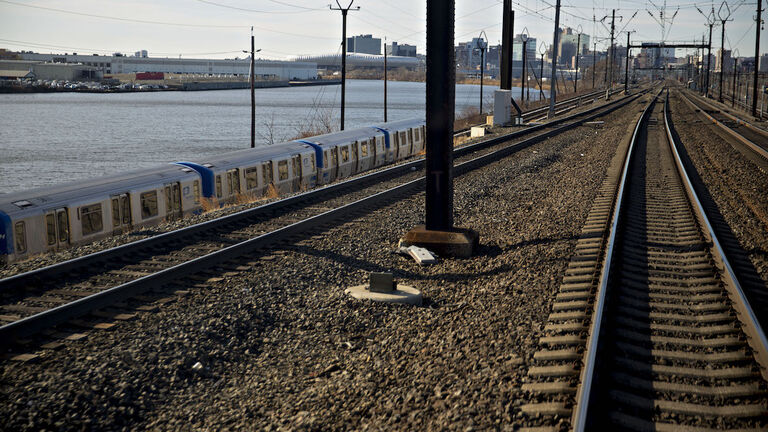 Amtrak's New York-To-D.C. Fixes Leave Biggest Worries Unresolved