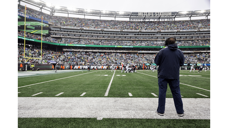 New England Patriots v New York Jets