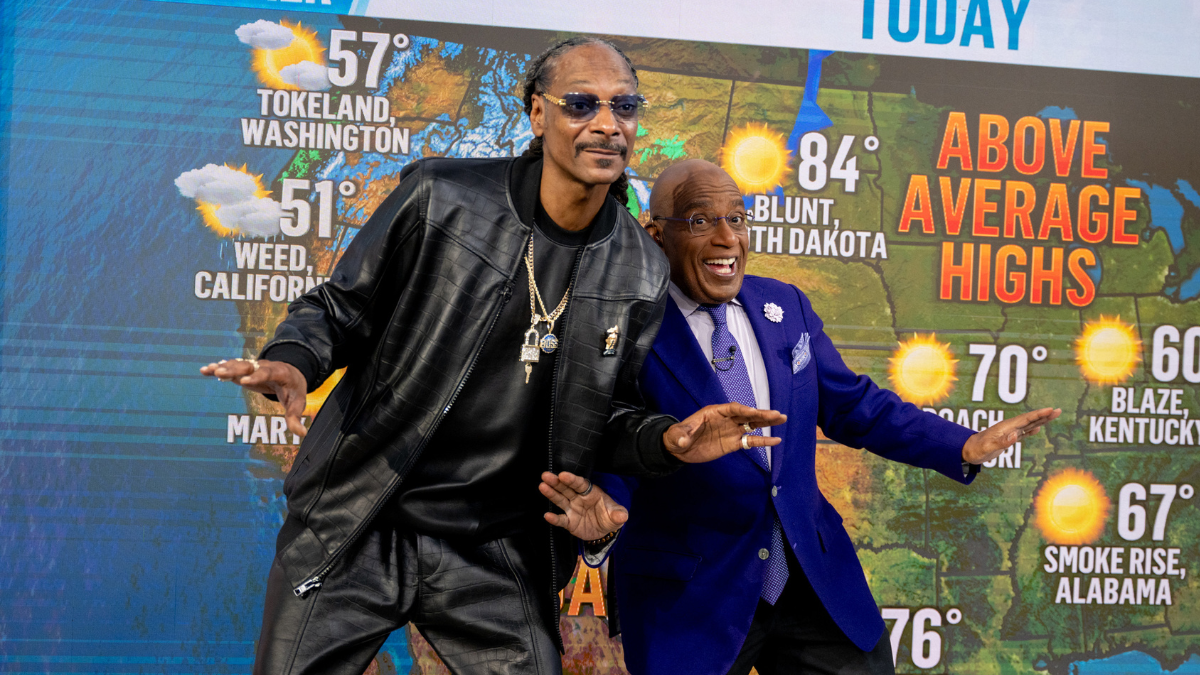 WATCH: Snoop Dogg Gives Sidesplitting Weed-Inspired Weather Report | JAM'N  107.5