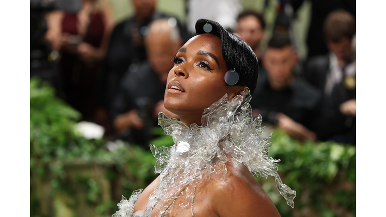 The 2024 Met Gala Celebrating "Sleeping Beauties: Reawakening Fashion" - Arrivals